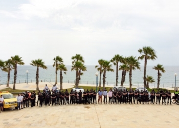 Orihuela presenta el dispositivo de seguridad para el verano en Orihuela Costa