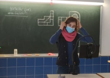 «Que te concedan un premio en el que te evalúan tus propios alumnos es algo muy bonito»