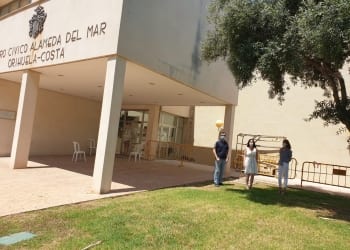 Comienzan las obras de reparación de la fachada del Centro Cívico de Mayores ‘Alameda del Mar’