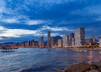 Benidorm supera los tres millones de euros en ‘Ayudas Paréntesis’