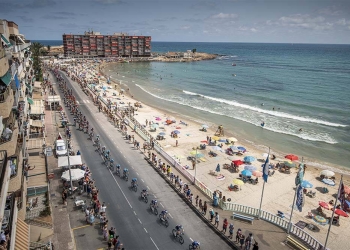 El paso de La Vuelta genera un  impacto de 250.000 euros en la hostelería