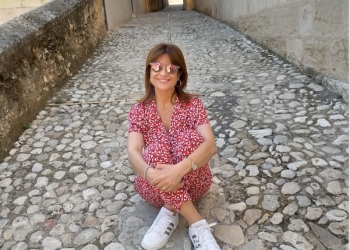 «Escribir es algo que me da vida»