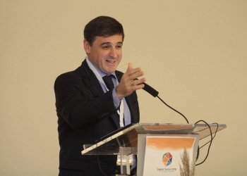 «La mitad del éxito del viaje de un turista depende de las acciones del ente gestor del destino»