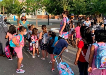 Benidorm aprueba una segunda tanda de ayudas para material escolar