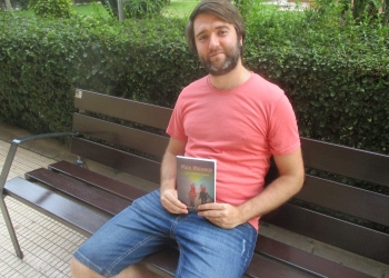 «En la literatura de fantasía los personajes jóvenes suelen ser demasiado ingenuos»