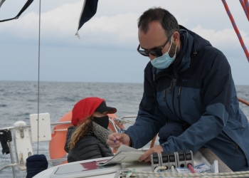 «Vamos arrojando algo de luz sobre la biología y ecología de los cetáceos»