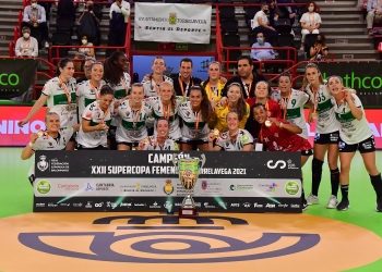 Las ‘guerreras’ ilicitanas dan la primera alegría del año