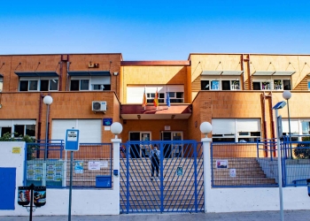 Benidorm refuerza la desinfección de colegios y centros educativos