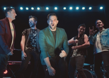 «Somos casi como un Spotify en vivo»