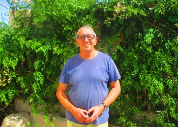 «El monumento simboliza el vacío que nos dejaron las víctimas»