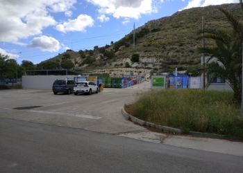 Petrer muestra su malestar por el incumplimiento de VAERSA en las condiciones de cesión del Ecoparque