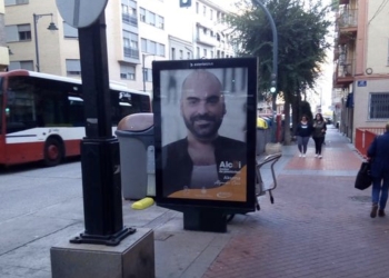 Los comerciantes de Alcoy lanzan una campaña para acercar su imagen