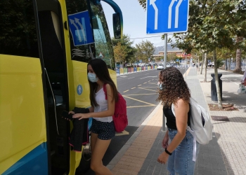 La Nucía busca ‘salvar’ su transporte escolar a Benidorm
