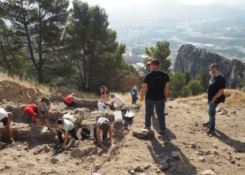 Alcoy presenta el proyecto de Consolidación y puesta en valor del yacimiento ‘El Castellar’