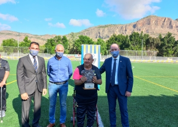 Orihuela rinde homenaje a Francisco González Pertegal ‘Polín’