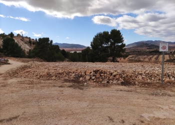 La Diputación invierte 400.000 euros en la restauración de zonas degradadas por el vertido incontrolado de residuos