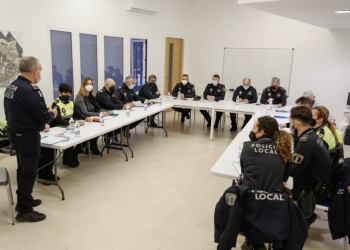 L’Alfàs acoge una reunión de trabajo de las Unidades de Violencia de Género de la Marina Baixa