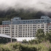 Whittier, el pueblo de Alaska en donde todos los habitantes viven en el mismo edificio