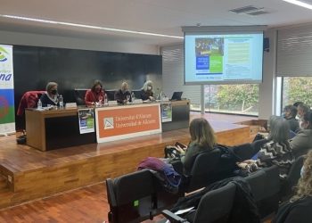 La UA busca las mejores estrategias para abrir la universidad al colectivo gitano