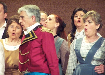 «La zarzuela debería reivindicarse más para que no se pierda»