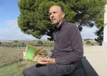 «A lo largo de la historia se han cometido algunas barbaridades con las aves»