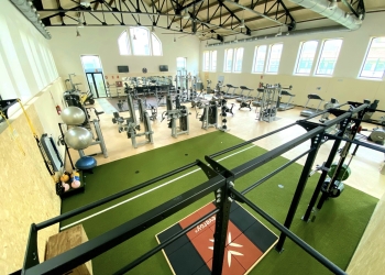 Alcoy aumenta los turnos en el polideportivo Eduardo Latorre en Navidad