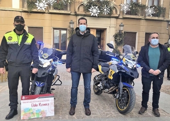 Elda incorpora dos nuevas motos a la flota de vehículos de la Policía Local