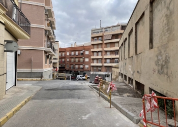 Crevillent renueva el pavimento y las aceras de varias calles