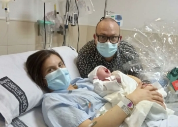 Ainhoa Santana, primera bebé de la provincia de Alicante de 2022