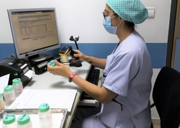 «La toma de leche materna es vital para los bebés prematuros»