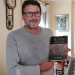 «El libro es para dejar constancia de todo lo que hizo mi padre por el barrio»
