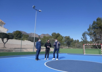 La Nucía invierte 15.000 euros en la pista deportiva Convent de les Monges