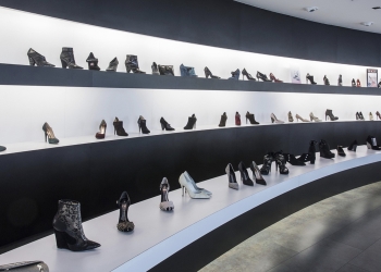 El número de desempleados en la industria del calzado y marroquinería de Elda se reduce a mínimos históricos