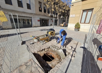 Descubierta una nueva entrada al refugio antiaéreo en la Plaza de Arriba