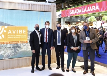 Avibe presenta en Fitur la campaña promocional realizada en colaboración con el Ayuntamiento de l’Alfàs
