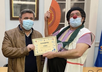 La pista de hielo solidaria de Crevillent recauda más de 1.100 euros para Payasospital