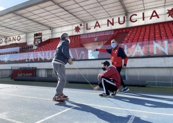 Los jueces del Iberoamericano de Atletismo visitan el Estadi Olímpic