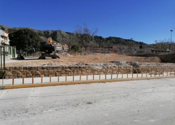 Villena gana espacio público con el derribo completo de las Casas de los Maestros