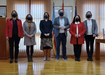 La consellera de Cooperación califica las obras de conexión entre l’Alfàs y l’Albir de «ejemplo de presente y futuro»