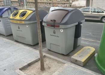 Elche instala los primeros 140 contenedores marrones