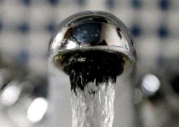 El Ayuntamiento de l’Alfàs informa que el agua del grifo es apta para la higiene personal