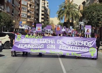 Igualdad y solidaridad por el 8M en Villena