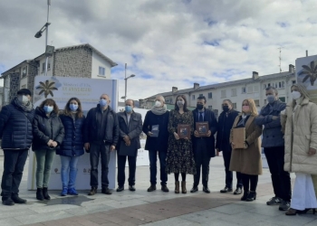 La exposición sobre el XX aniversario del Misteri como Patrimonio Unesco llega a la ciudad hermanada de Jaca