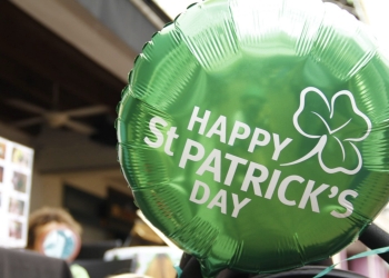 Orihuela no iluminará de verde el Ayuntamiento en el St. Patrick’s day como muestra de respeto a Ucrania