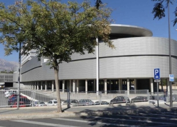 Benidorm firma el convenio de resolución del contrato de la estación de autobuses