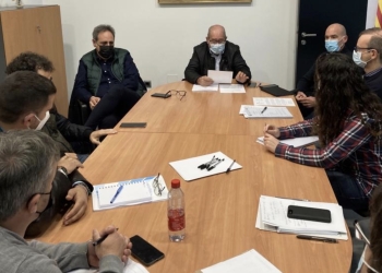 Alicante cierra un acuerdo con la Federació de Fogueres para una plantà segura