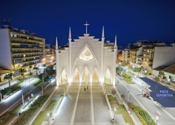 Torrevieja aprueba la construcción de una pista deportiva en la Plaza de Oriente