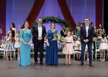 Aitana Fernández y Elena Gómez elegidas Reinas de las Fiestas Mayores de l’Alfàs 2022