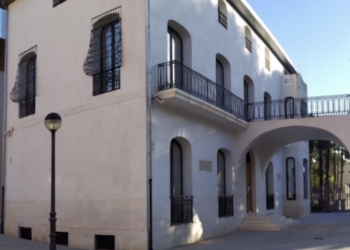 Cultura organiza un programa de conferencias y exposiciones en los museos de Crevillent en colaboración con la UA