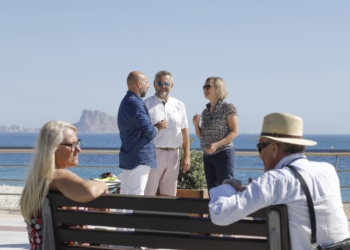 Bancos de conversación para combatir el estado de soledad